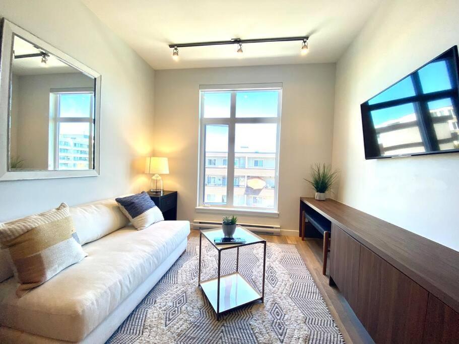 Lovely Brand New Condo Sidney Eksteriør bilde